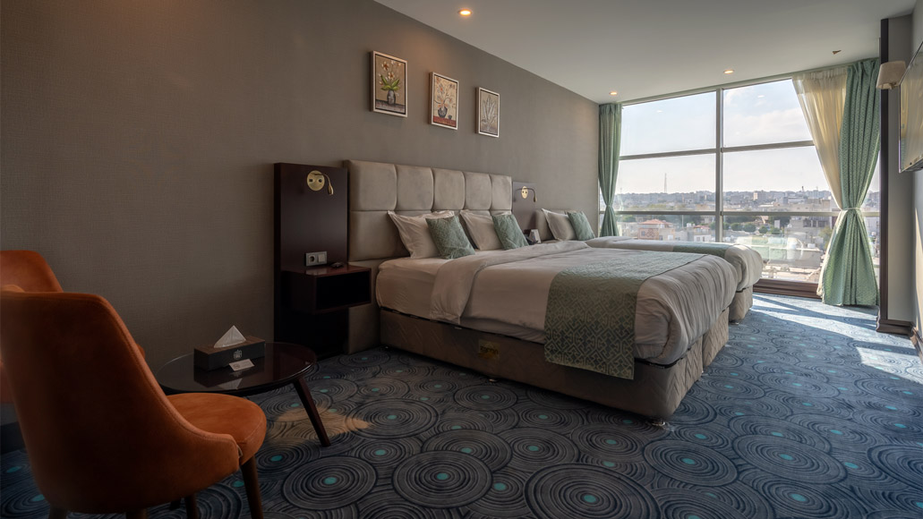 avina-hotel-3-bed-room